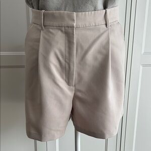 Abercrombie & Fitch High waist Pleated Shorts
